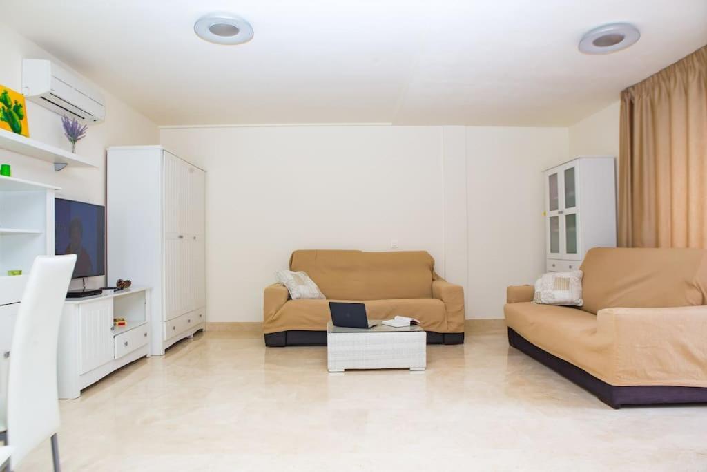 2 Bedrooms Apartment In Magnolia Golf Resort, La Caleta Адехе Экстерьер фото